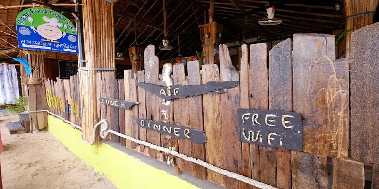 Rann Chalet Beach Side Ko Lanta Resort