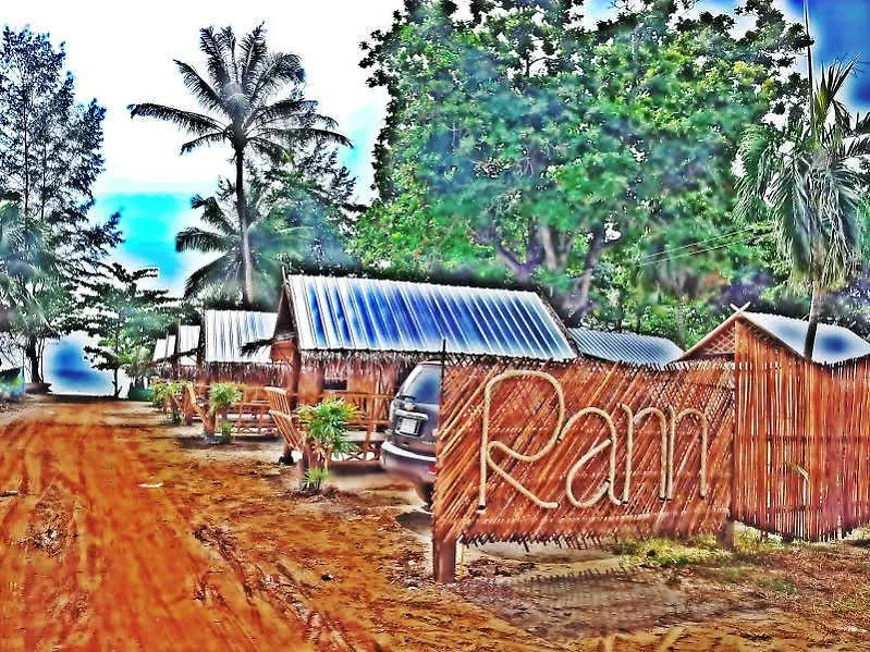 Rann Chalet Beach Side Ko Lanta