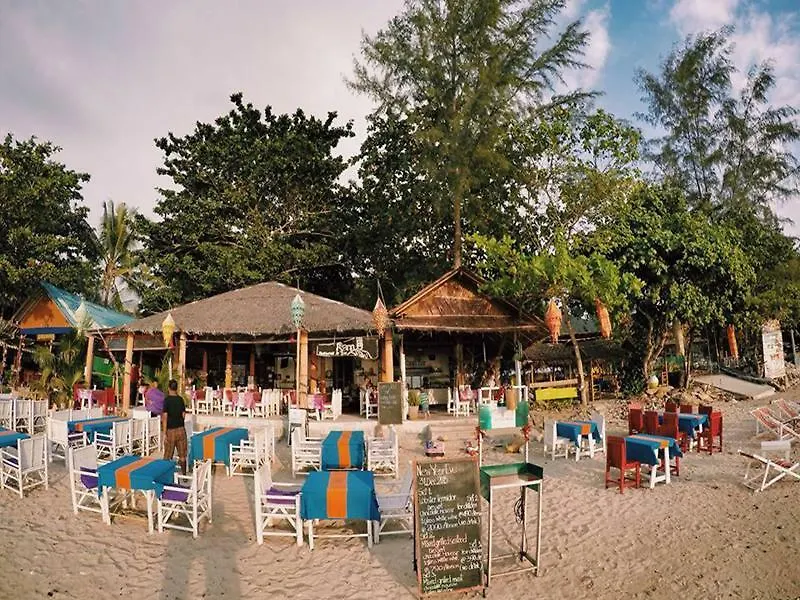 Rann Chalet Beach Side Ko Lanta Resort