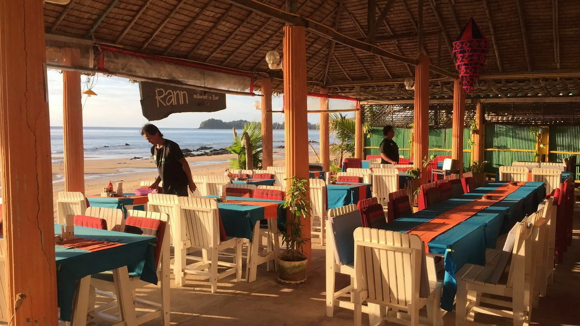 Rann Chalet Beach Side Ko Lanta