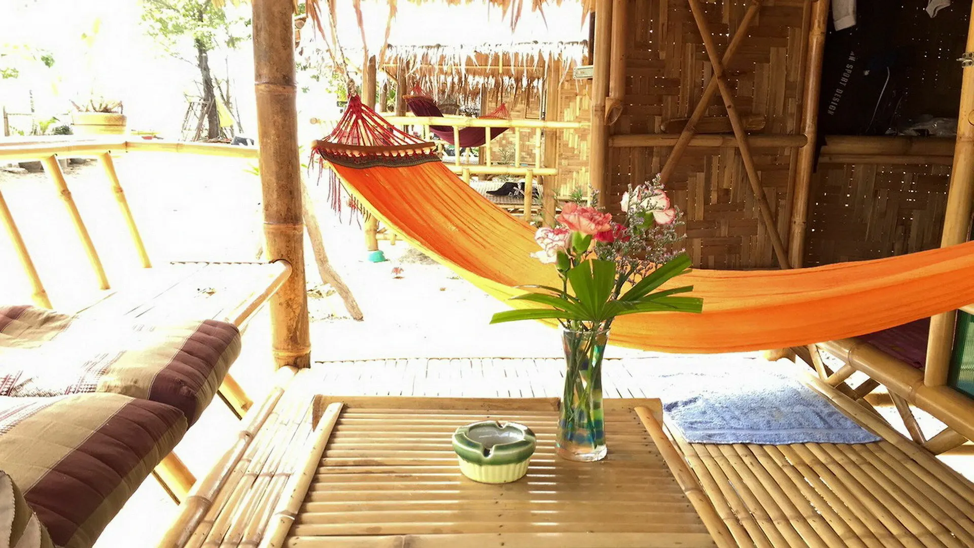Rann Chalet Beach Side Koh Lanta Thailand